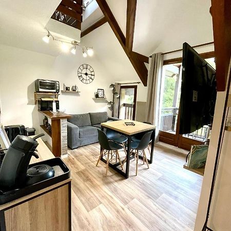 Duplex Du Pailhet, T3 Neuf, Vue Montagne, Parking, Navette Et 2 Velos A Disposition Gratuitement Bagnères-de-Luchon Exterior foto